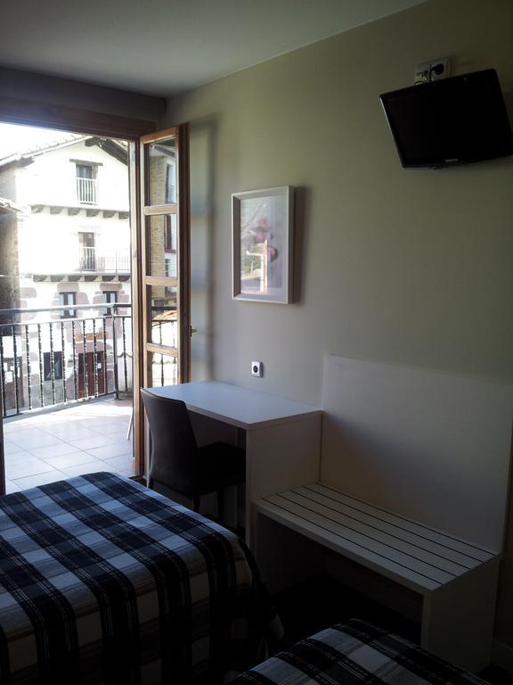 Hostal Ameztia Doneztebe Δωμάτιο φωτογραφία